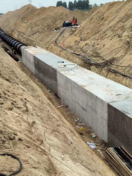 ˮ����ˮ�����ڣ��������̽�������